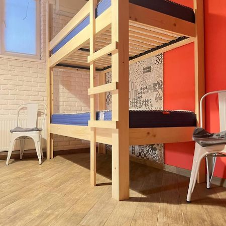 לבוב Moonlight Hostel מראה חיצוני תמונה