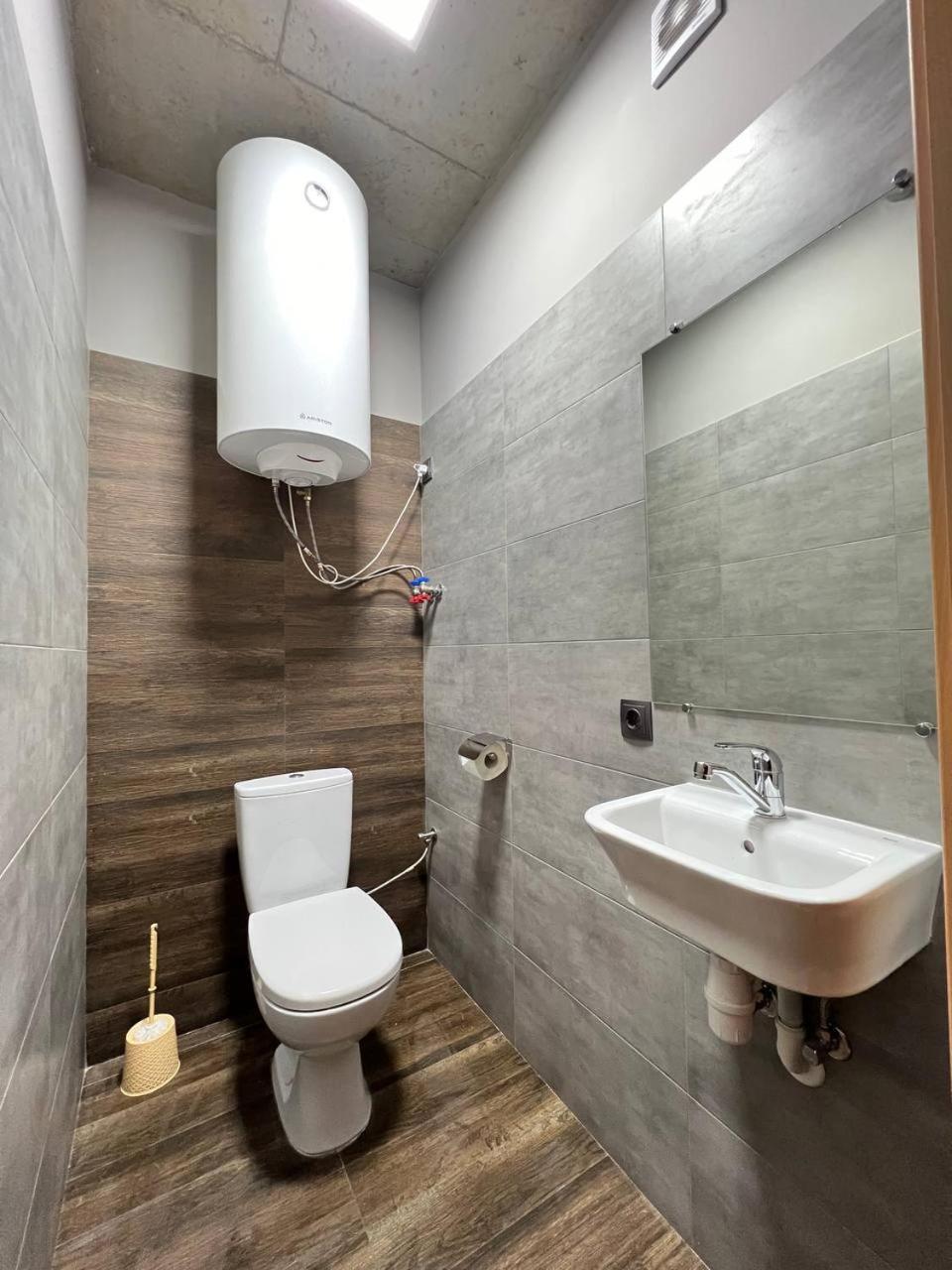 לבוב Moonlight Hostel מראה חיצוני תמונה