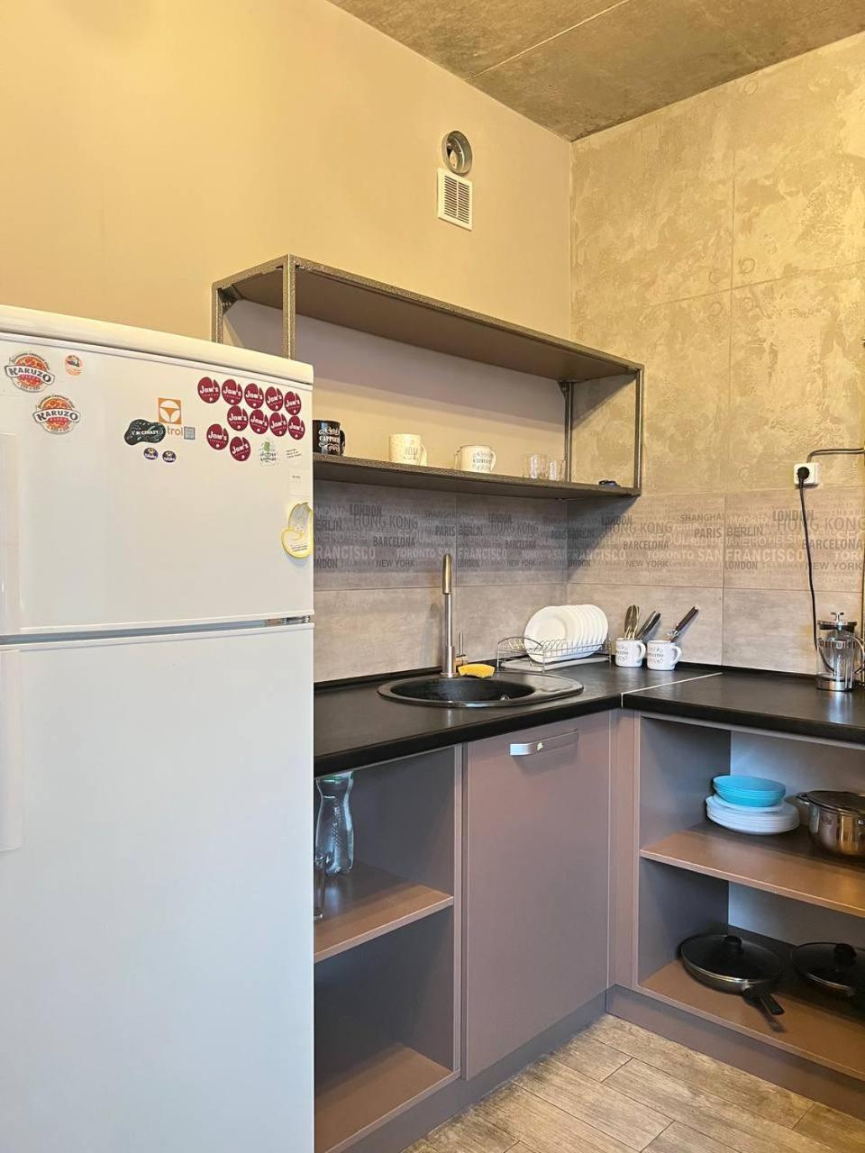 לבוב Moonlight Hostel מראה חיצוני תמונה