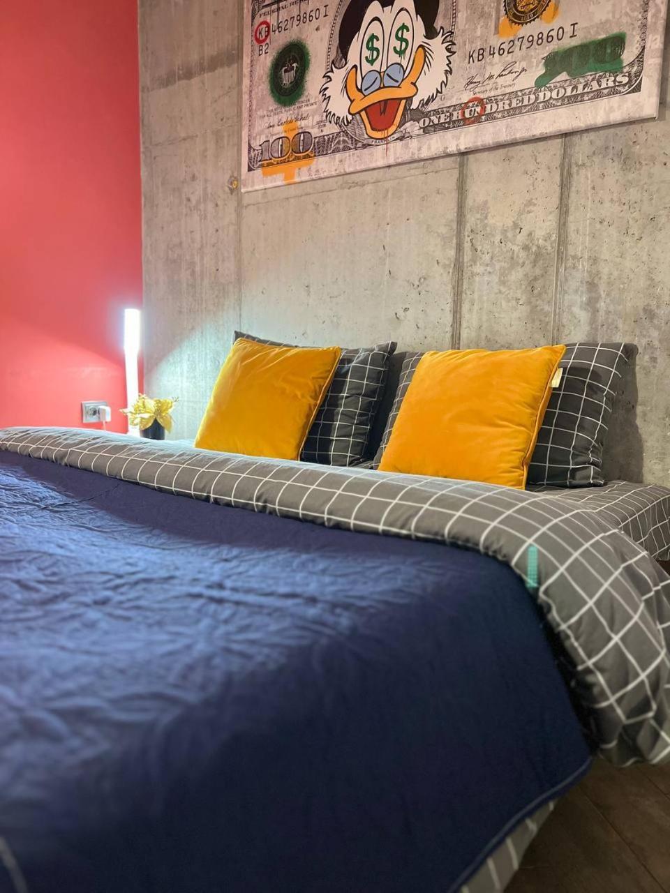 לבוב Moonlight Hostel מראה חיצוני תמונה
